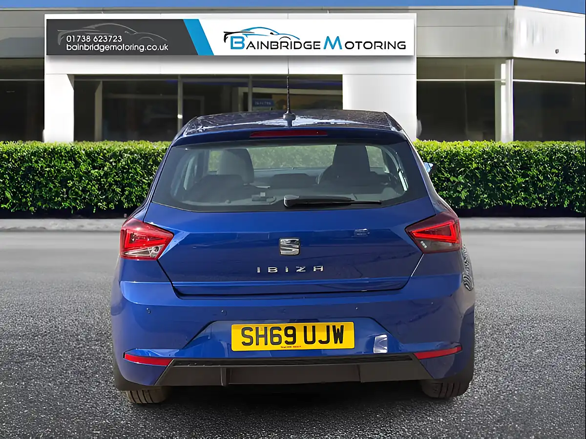 Used 2019 SEAT Ibiza Se Technology Blue - Interior and Exterior details 4