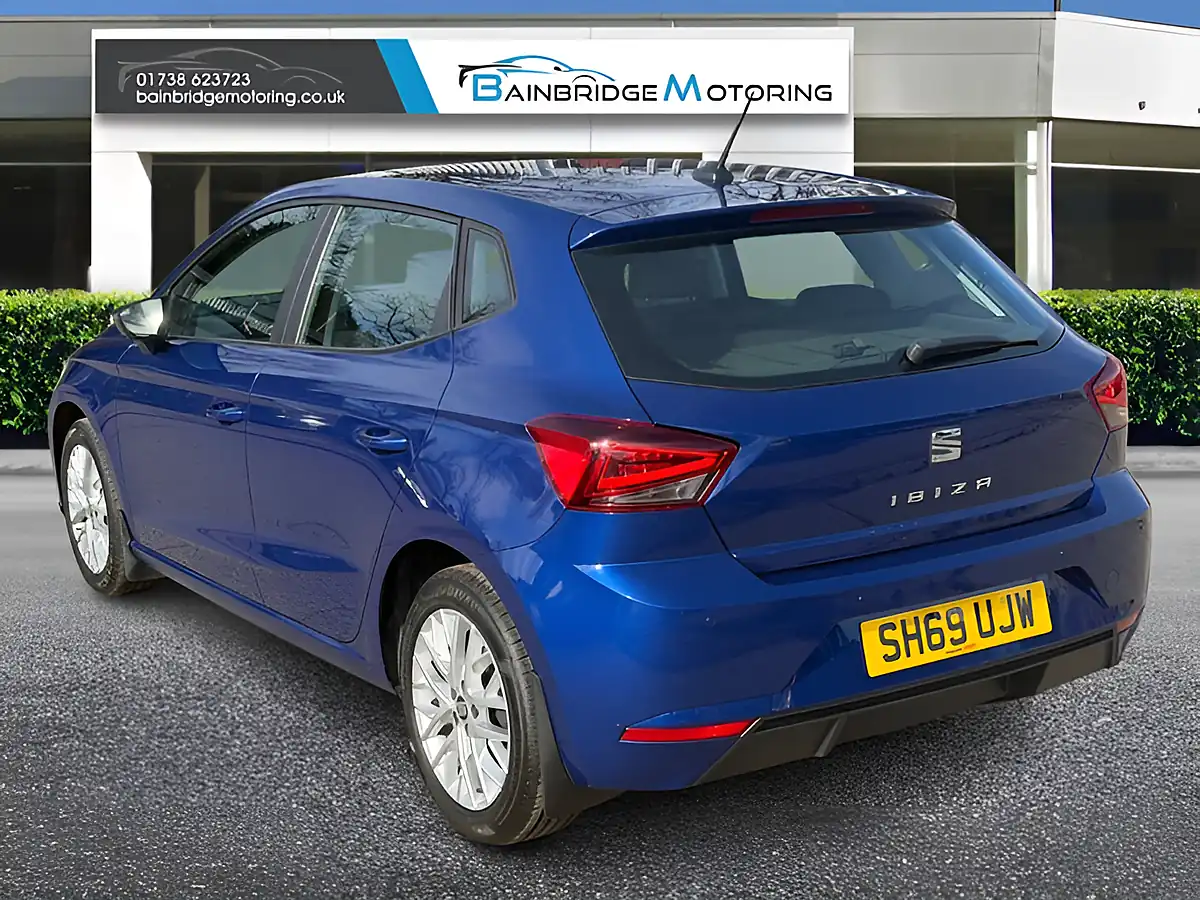 Used 2019 SEAT Ibiza Se Technology Blue - Interior and Exterior details 5
