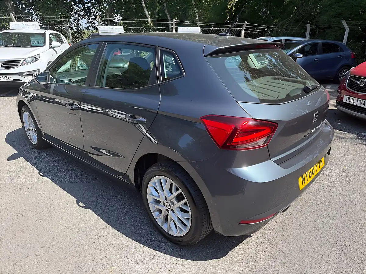 Used 2019 SEAT Ibiza Se Technology Grey - Interior and Exterior details 5