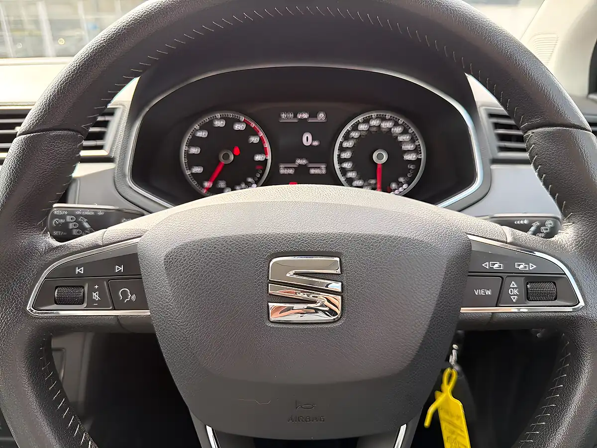 Used 2019 SEAT Ibiza Se Technology Grey - Interior and Exterior details 18