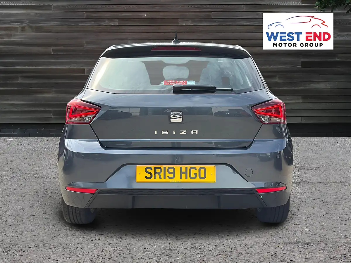 Used 2019 SEAT Ibiza Se Technology Grey - Interior and Exterior details 4