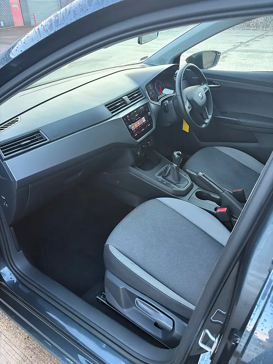 Used 2019 SEAT Ibiza Se Technology Grey - Interior and Exterior details 11