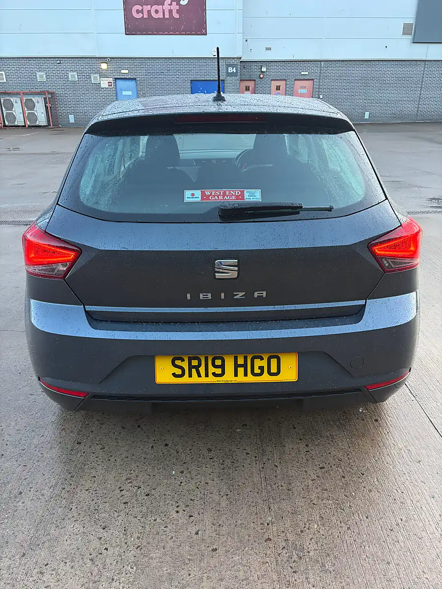 Used 2019 SEAT Ibiza Se Technology Grey - Interior and Exterior details 4