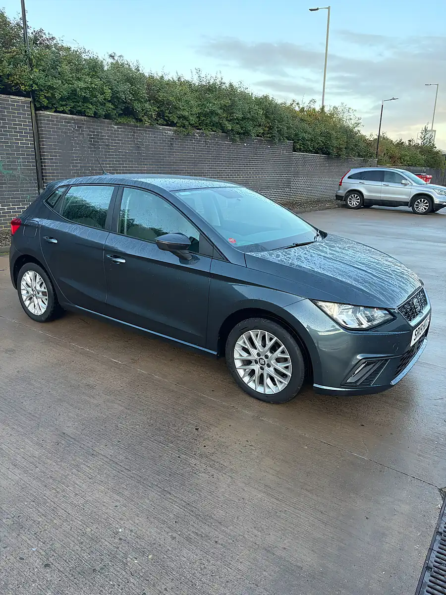 Used 2019 SEAT Ibiza Se Technology Grey - Interior and Exterior details 7