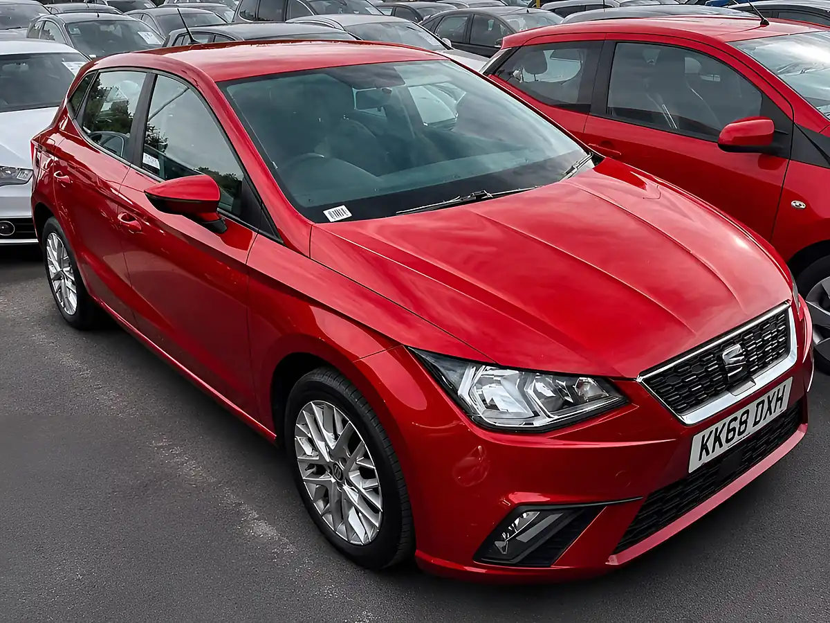 Used 2019 SEAT Ibiza Se Technology Red - Front View