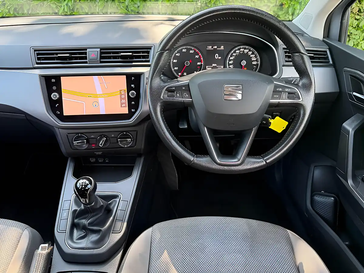 Used 2019 SEAT Ibiza Se Technology Silver - Interior and Exterior details 15