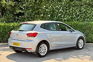 Used 2019 SEAT Ibiza Se Technology Silver - Interior and Exterior details 4