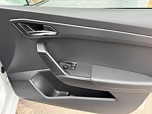Used 2019 SEAT Ibiza Se Technology White - Interior and Exterior details 18