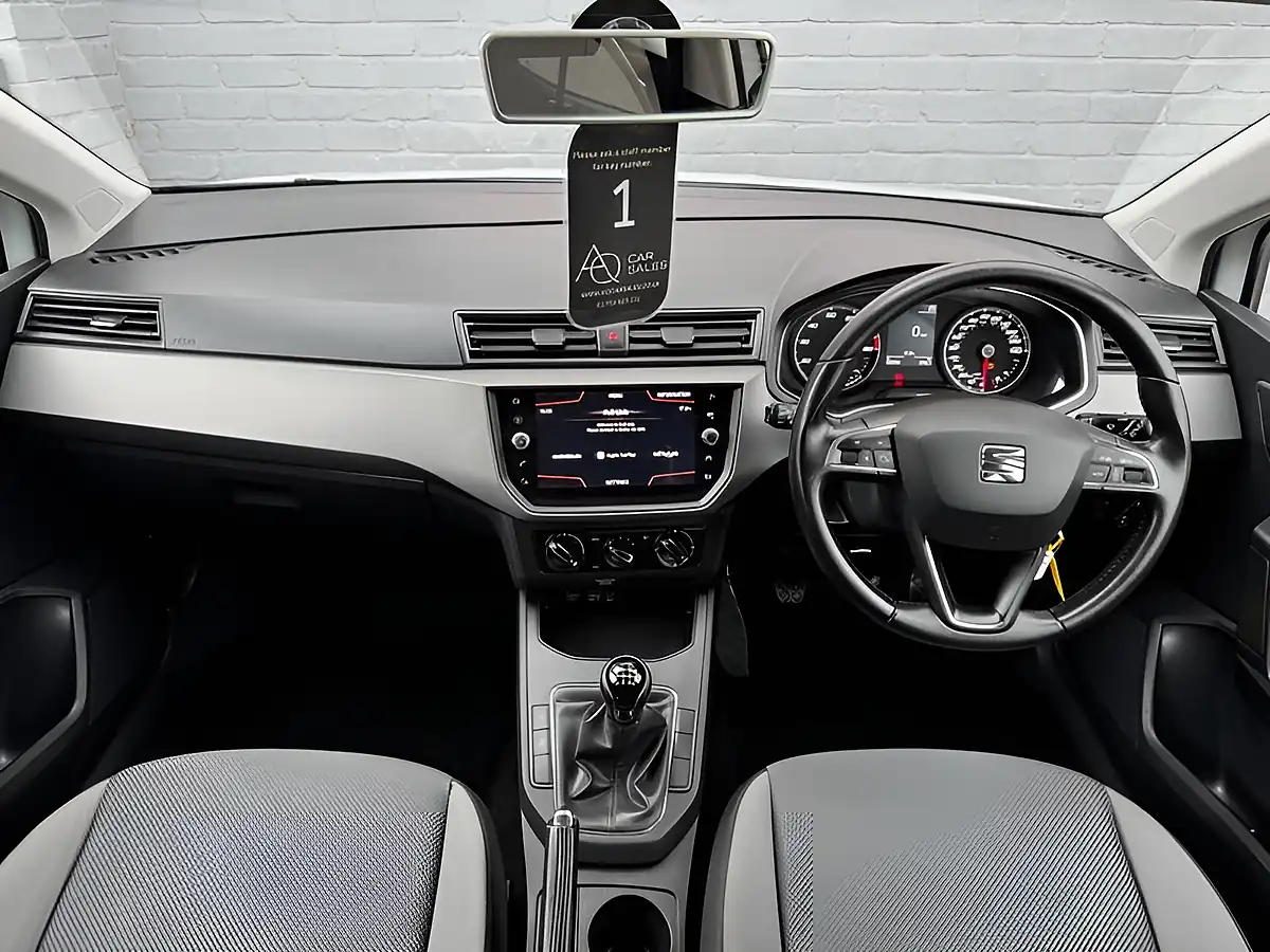 Used 2019 SEAT Ibiza Se Technology White - Interior and Exterior details 9