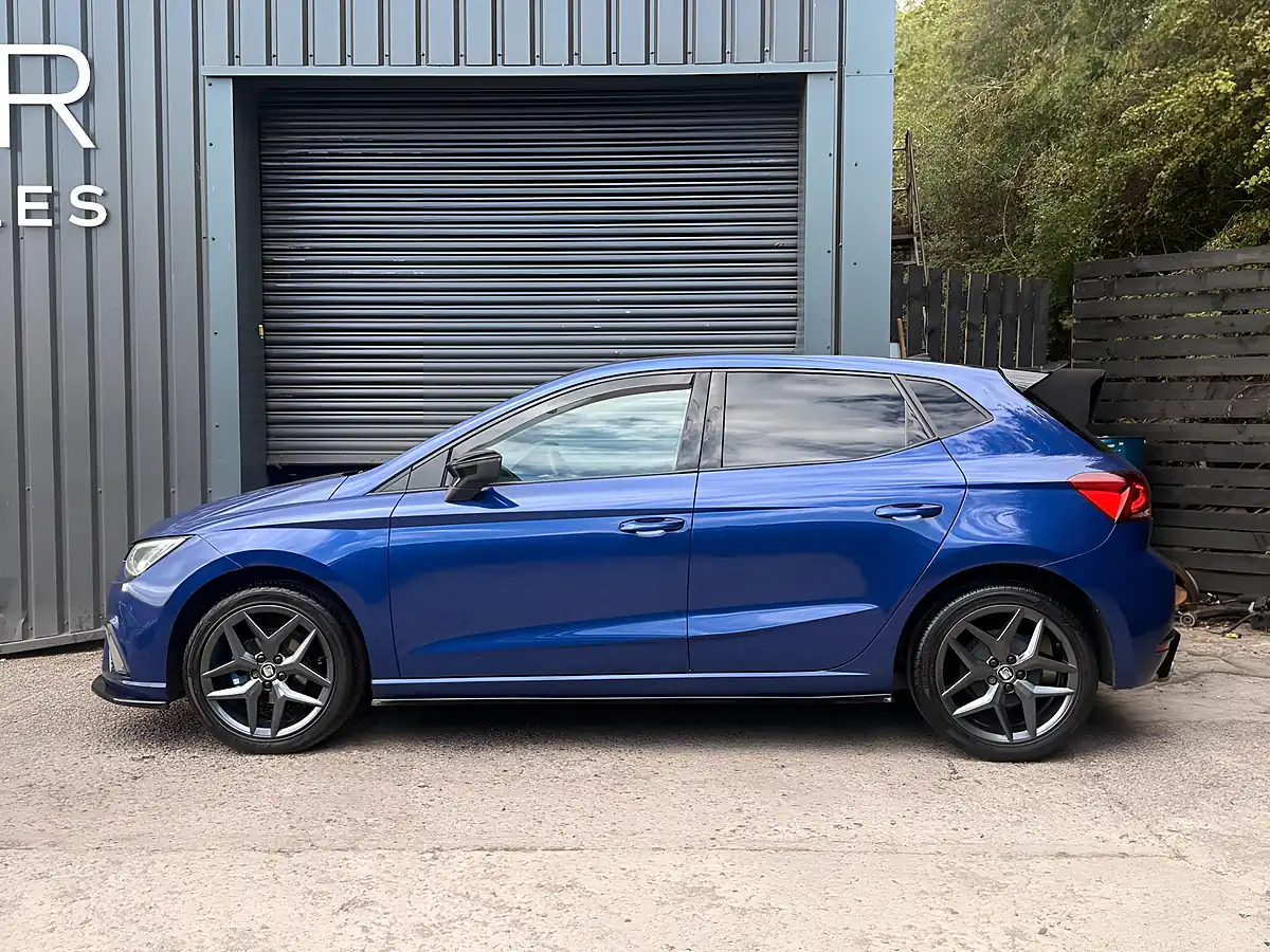 Used 2019 SEAT Ibiza Xcellence Blue - Interior and Exterior details 5
