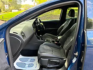 Used 2019 SEAT Leon Cupra 300 ST Blue - Interior and Exterior details 16