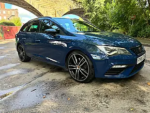 Used 2019 SEAT Leon Cupra 300 ST Blue - Interior and Exterior details 2