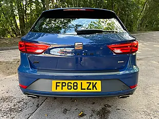Used 2019 SEAT Leon Cupra 300 ST Blue - Interior and Exterior details 7
