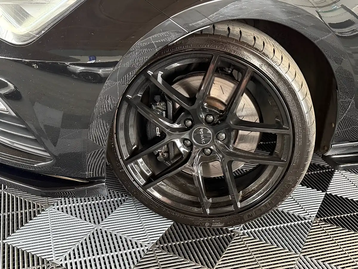 Used 2019 SEAT Leon Cupra Black - Interior and Exterior details 4