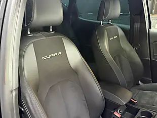 Used 2019 SEAT Leon Cupra Black - Interior and Exterior details 15