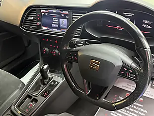Used 2019 SEAT Leon Cupra Black - Interior and Exterior details 17
