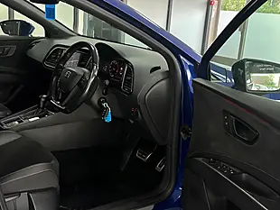 Used 2019 SEAT Leon Cupra Blue - Interior and Exterior details 14