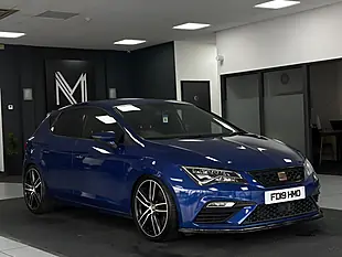 Used 2019 SEAT Leon Cupra Blue - Interior and Exterior details 3