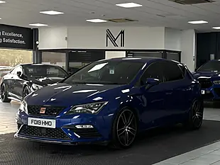 Used 2019 SEAT Leon Cupra Blue - Interior and Exterior details 8