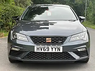 Used 2019 SEAT Leon Cupra Daytona Grey - Interior and Exterior details 2