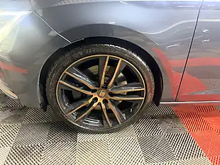 Used 2019 SEAT Leon Cupra Grey - Interior and Exterior details 13