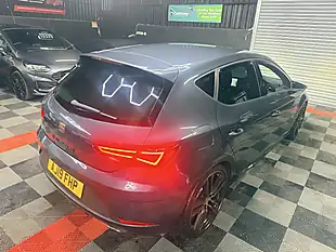 Used 2019 SEAT Leon Cupra Grey - Interior and Exterior details 17