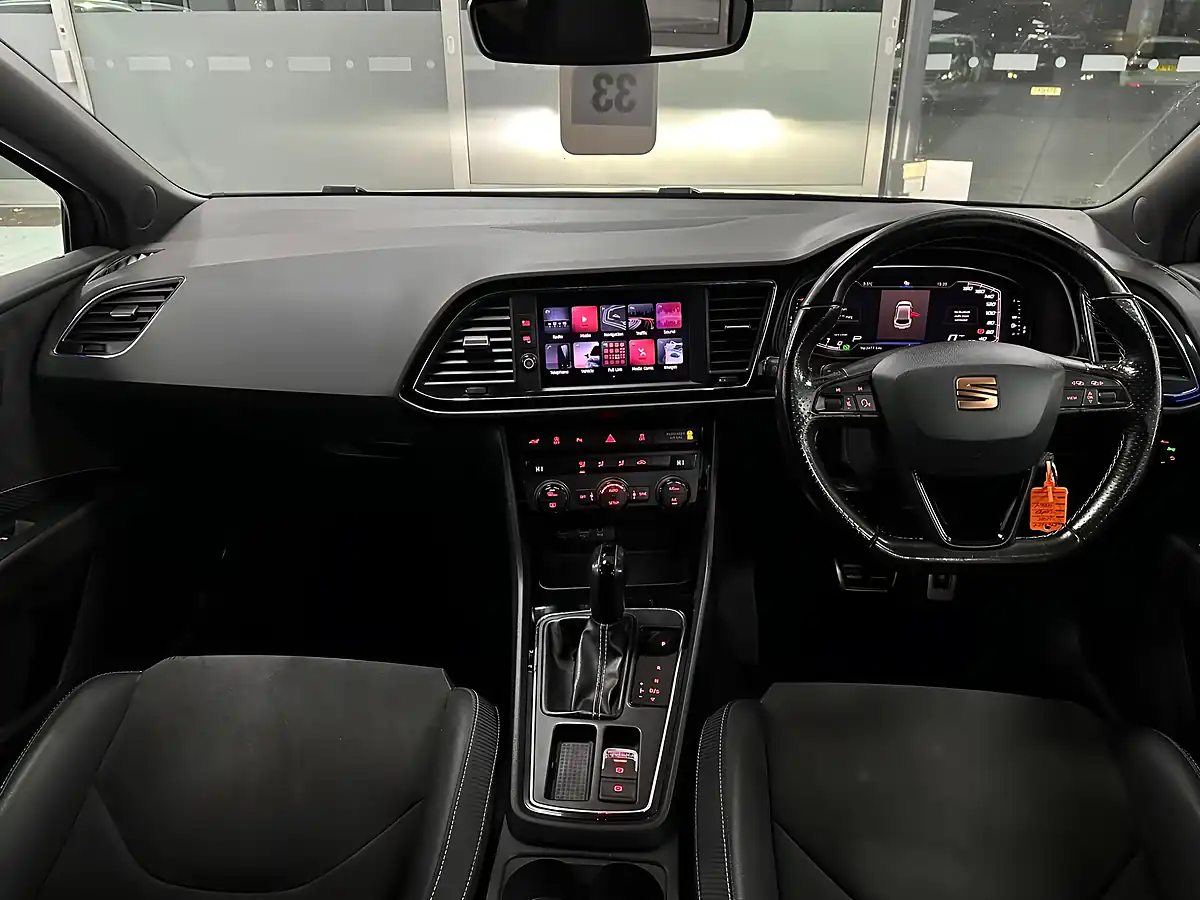 Used 2019 SEAT Leon Cupra Grey - Interior and Exterior details 12