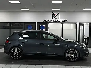 Used 2019 SEAT Leon Cupra Grey - Interior and Exterior details 3