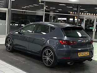 Used 2019 SEAT Leon Cupra Grey - Interior and Exterior details 9