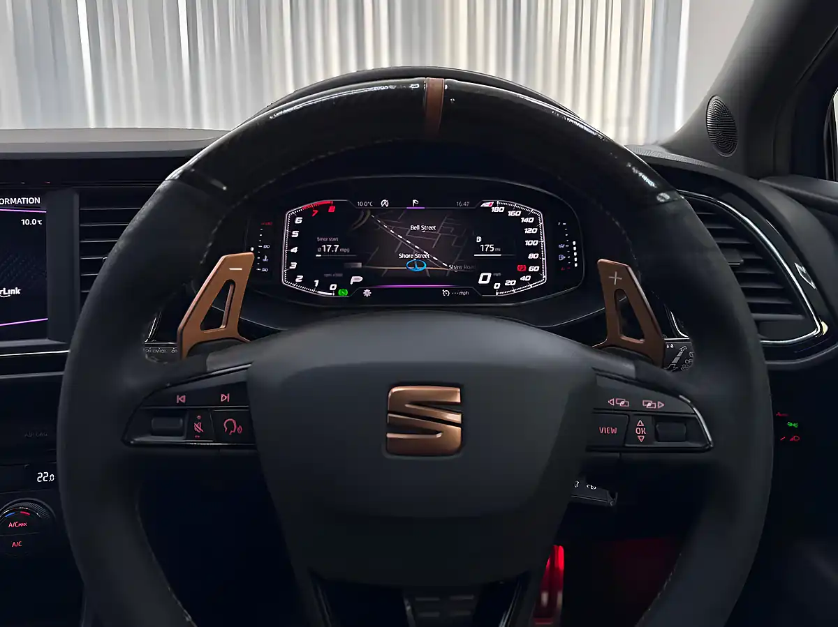 Used 2019 SEAT Leon Cupra Grey - Interior and Exterior details 16