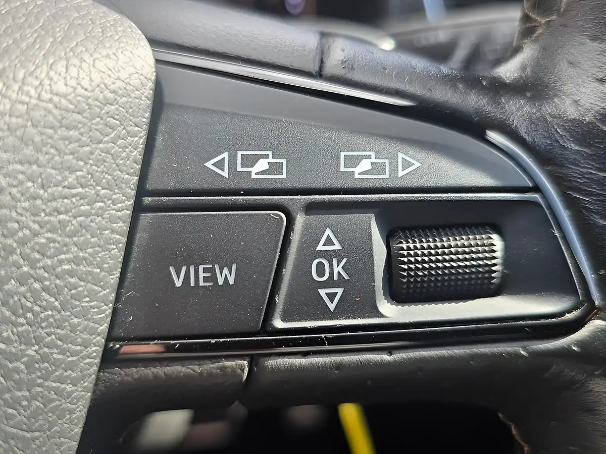 Used 2019 SEAT Leon Cupra Grey - Interior and Exterior details 15