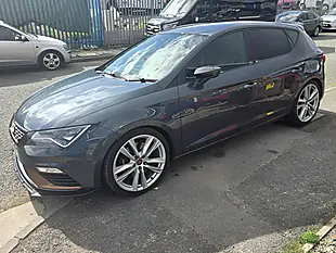 Used 2019 SEAT Leon Cupra Grey - Interior and Exterior details 7