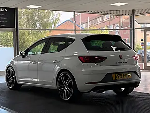 Used 2019 SEAT Leon Cupra Lux White - Interior and Exterior details 7