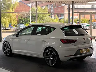 Used 2019 SEAT Leon Cupra Lux White - Interior and Exterior details 8