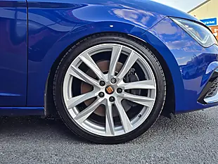 Used 2019 SEAT Leon Cupra Mystery Blue - Interior and Exterior details 16