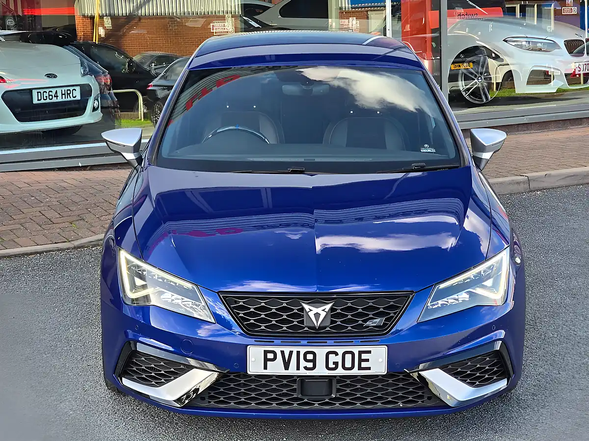 Used 2019 SEAT Leon Cupra Mystery Blue - Interior and Exterior details 6