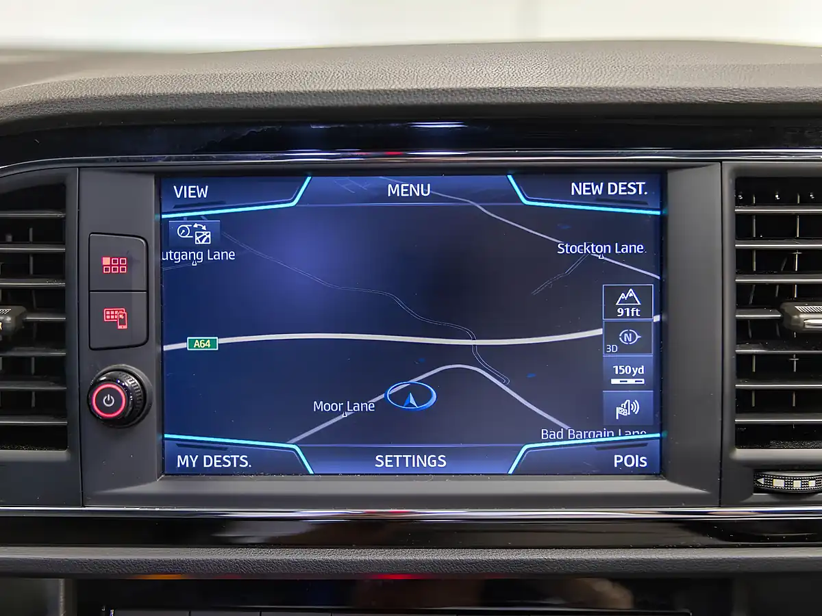 Used 2019 SEAT Leon Cupra Mystery Blue Metallic - Interior and Exterior details 17