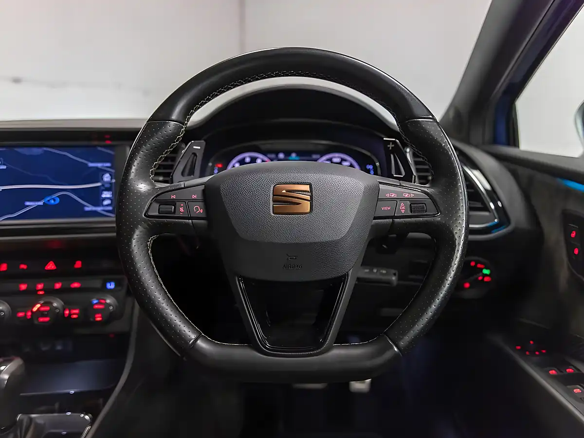 Used 2019 SEAT Leon Cupra Mystery Blue Metallic - Interior and Exterior details 18