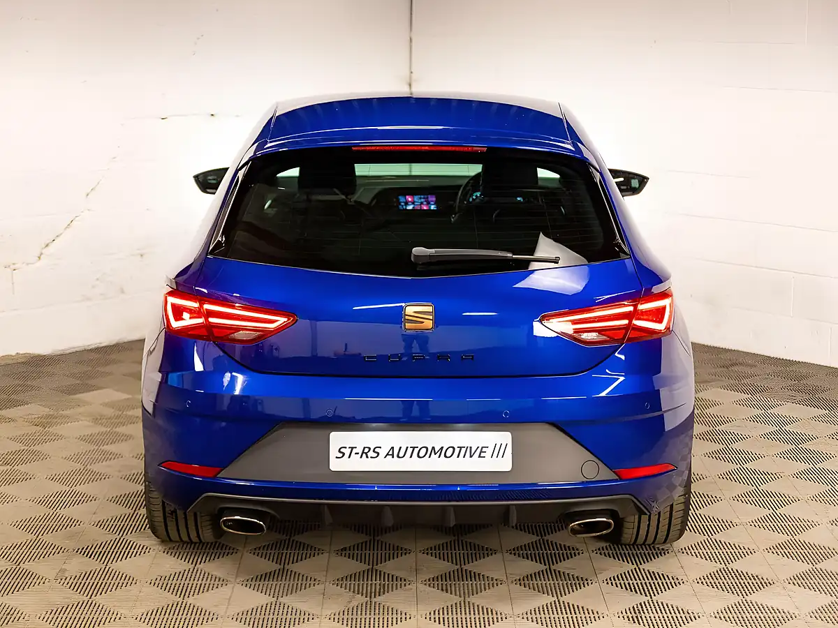 Used 2019 SEAT Leon Cupra Mystery Blue Metallic - Interior and Exterior details 9