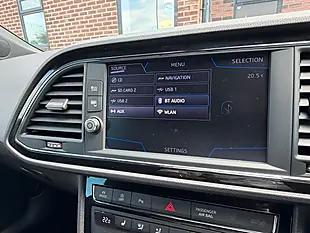 Used 2019 SEAT Leon Fr Black Edition Blue - Interior and Exterior details 18