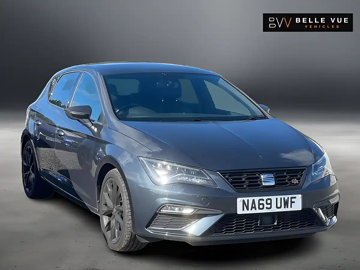 Used 2019 SEAT Leon Fr Black Edition Grey - Front View