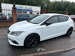 Used 2019 SEAT Leon Fr Black Edition White - Interior and Exterior details 10