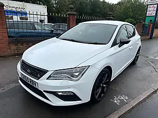 Used 2019 SEAT Leon Fr Black Edition White - Interior and Exterior details 2