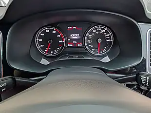 Used 2019 SEAT Leon Fr Black - Interior and Exterior details 11