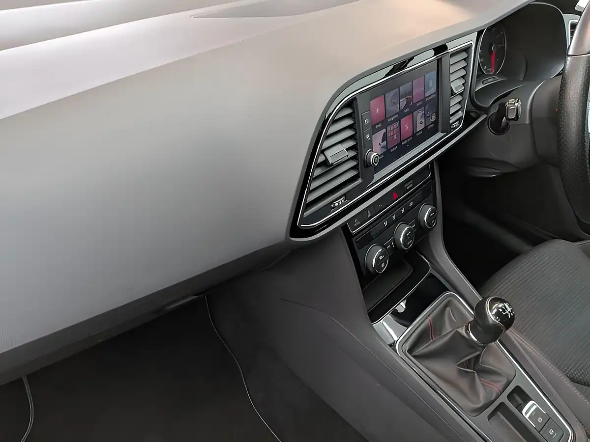 Used 2019 SEAT Leon Fr Black - Interior and Exterior details 20