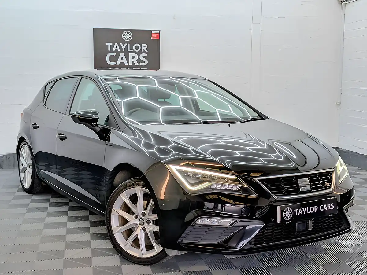 Used 2019 SEAT Leon Fr Black - Interior and Exterior details 3