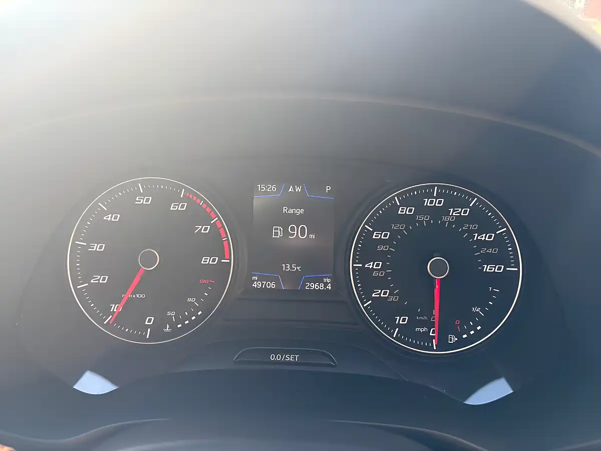 Used 2019 SEAT Leon Fr Blue - Interior and Exterior details 14