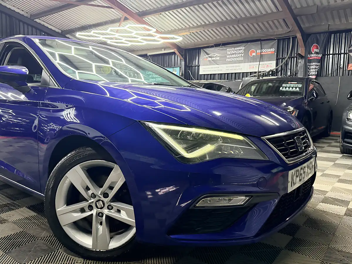 Used 2019 SEAT Leon Fr Blue - Interior and Exterior details 2