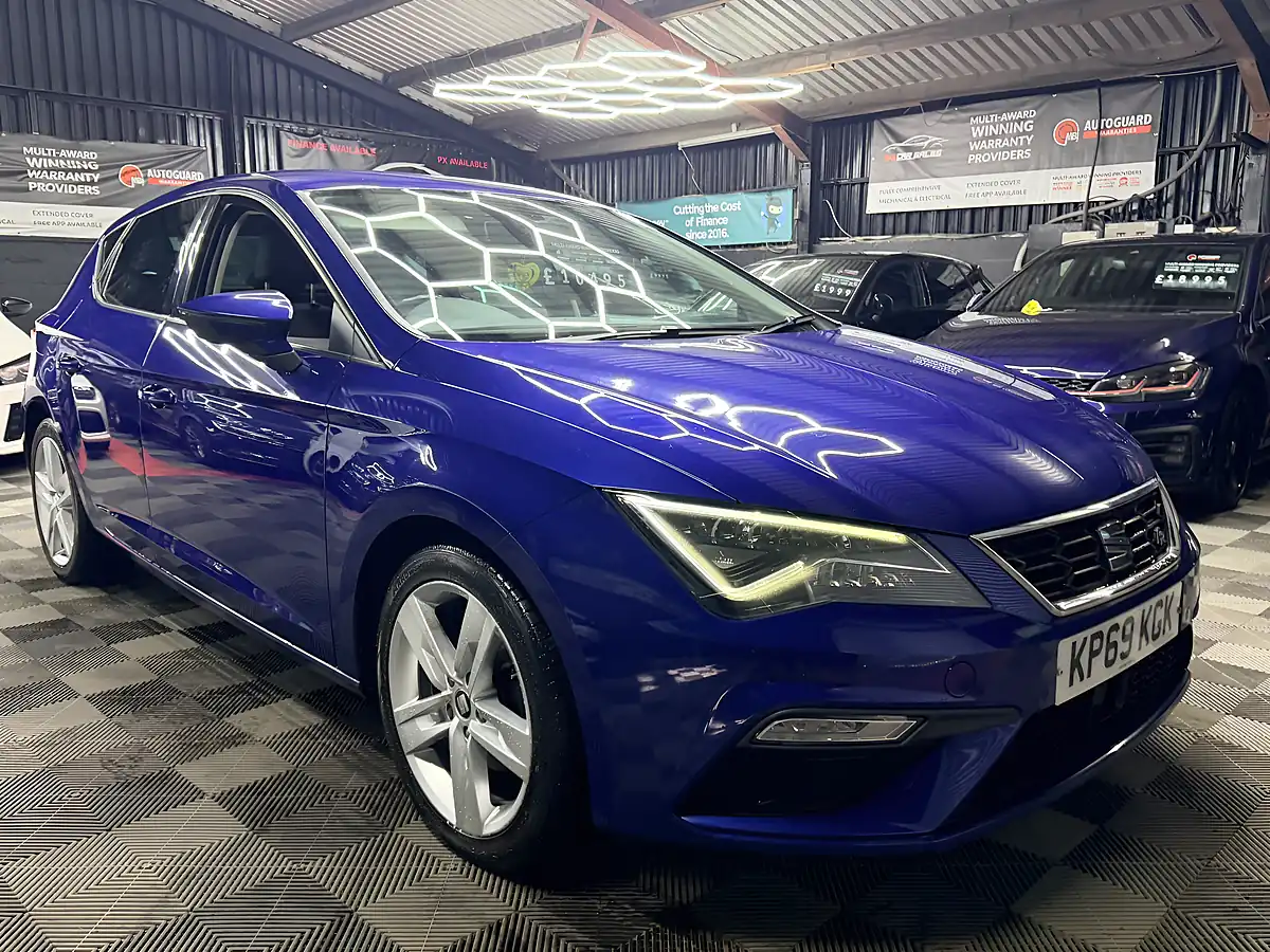 Used 2019 SEAT Leon Fr Blue - Interior and Exterior details 9