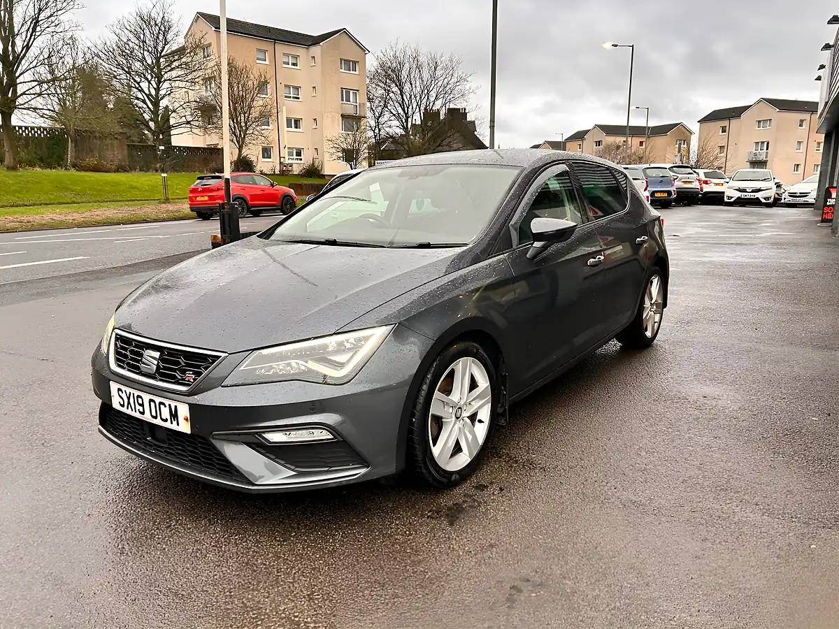 Used 2019 SEAT Leon Fr Grey - Interior and Exterior details 3